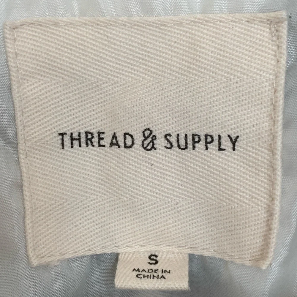 Thread & Supply Plaid Shacket Jacket Gray & White Button Front Lined Size Small - Picture 2 of 13